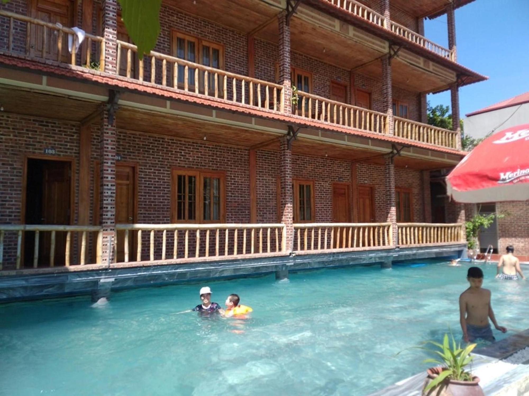 Ho Nui Dinh Hotel ニンビン エクステリア 写真